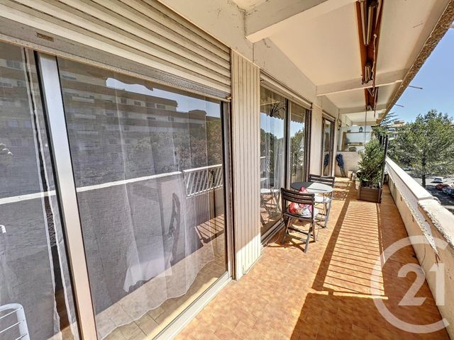 Appartement T5 à vendre - 5 pièces - 101.96 m2 - MONTPELLIER - 34 - LANGUEDOC-ROUSSILLON - Century 21 Eurogestrim