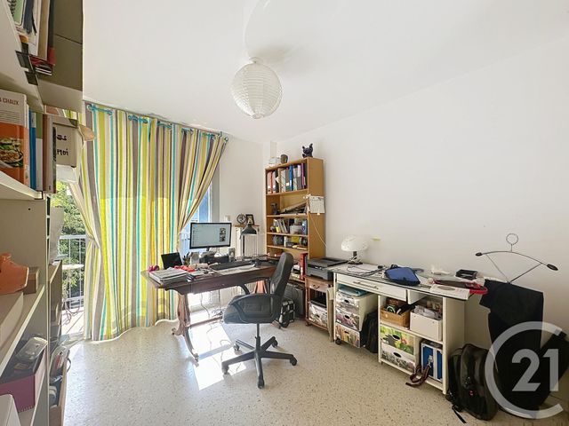 Afficher la photo en grand Appartement F4 à vendre - 4 pièces - 83.65 m2 - MONTPELLIER - 34 - LANGUEDOC-ROUSSILLON - Century 21 Eurogestrim