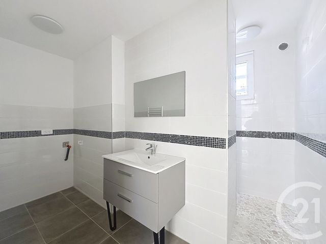 Appartement F3 à vendre - 3 pièces - 63.4 m2 - MONTPELLIER - 34 - LANGUEDOC-ROUSSILLON - Century 21 Eurogestrim
