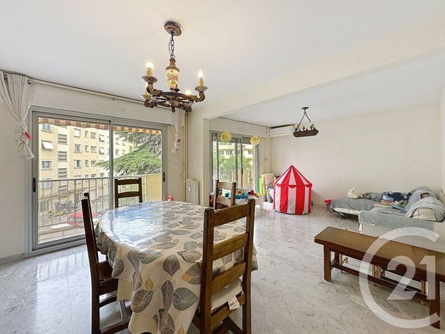 Appartement F4 à vendre - 4 pièces - 87.2 m2 - MONTPELLIER - 34 - LANGUEDOC-ROUSSILLON - Century 21 Eurogestrim