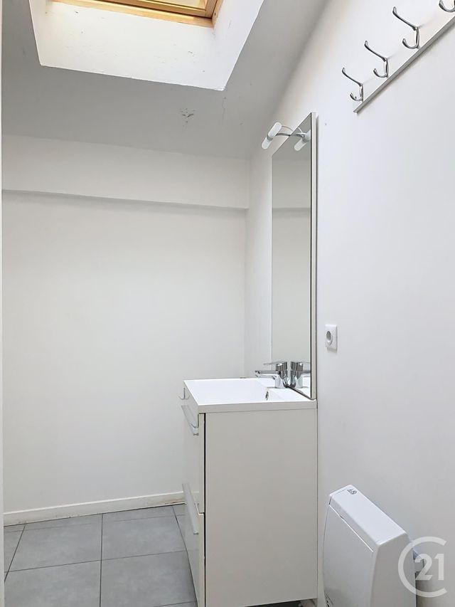 Afficher la photo en grand Appartement F2 à vendre - 2 pièces - 49.0 m2 - PEROLS - 34 - LANGUEDOC-ROUSSILLON - Century 21 Eurogestrim