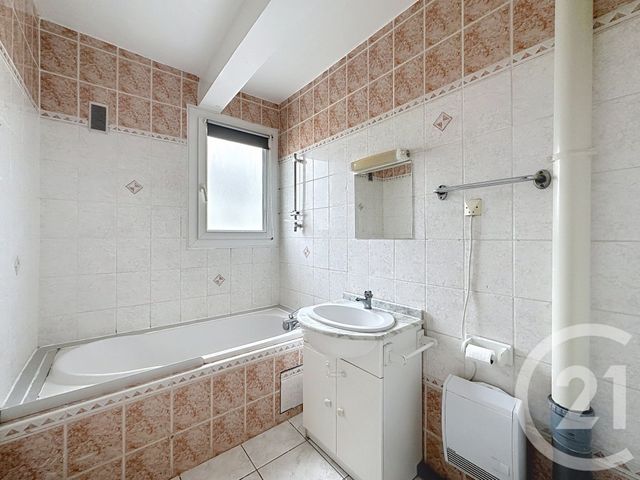 Appartement F3 à vendre - 3 pièces - 60.24 m2 - MONTPELLIER - 34 - LANGUEDOC-ROUSSILLON - Century 21 Eurogestrim