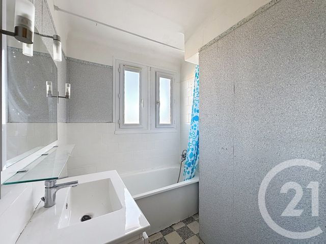 Appartement à vendre - 5 pièces - 80.0 m2 - MONTPELLIER - 34 - LANGUEDOC-ROUSSILLON - Century 21 Eurogestrim