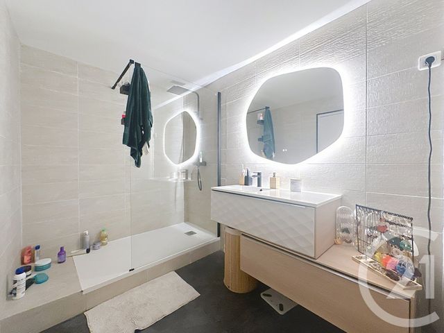 Appartement Duplex à vendre - 3 pièces - 97.5 m2 - COURNONTERRAL - 34 - LANGUEDOC-ROUSSILLON - Century 21 Eurogestrim