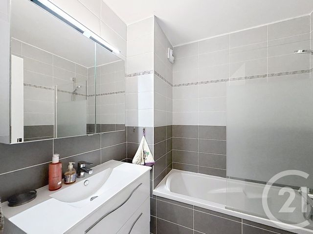 Appartement F4 à vendre - 4 pièces - 85.0 m2 - MONTPELLIER - 34 - LANGUEDOC-ROUSSILLON - Century 21 Eurogestrim