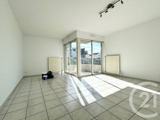 Appartement F3 à louer - 3 pièces - 61.08 m2 - MONTPELLIER - 34 - LANGUEDOC-ROUSSILLON - Century 21 Eurogestrim