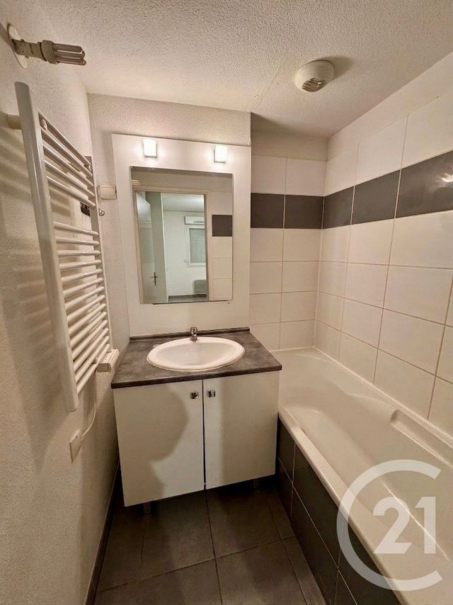 Appartement F2 à louer - 2 pièces - 33.49 m2 - MONTPELLIER - 34 - LANGUEDOC-ROUSSILLON - Century 21 Eurogestrim