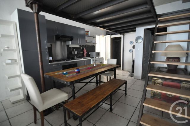 Appartement Loft à louer - 2 pièces - 53.0 m2 - MONTPELLIER - 34 - LANGUEDOC-ROUSSILLON - Century 21 Eurogestrim