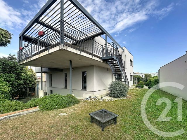 maison à vendre - 8 pièces - 256.0 m2 - JUVIGNAC - 34 - LANGUEDOC-ROUSSILLON - Century 21 Eurogestrim