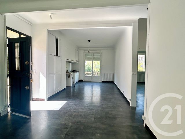 Appartement F3 à louer - 3 pièces - 67.9 m2 - MONTPELLIER - 34 - LANGUEDOC-ROUSSILLON - Century 21 Eurogestrim