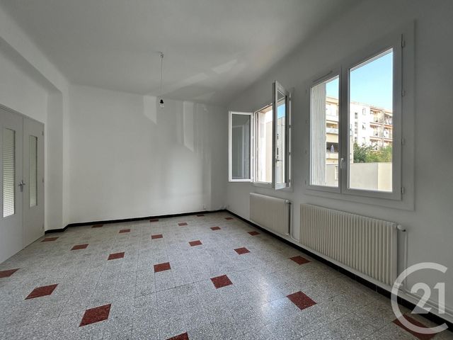 Appartement F2 à louer - 2 pièces - 54.64 m2 - MONTPELLIER - 34 - LANGUEDOC-ROUSSILLON - Century 21 Eurogestrim