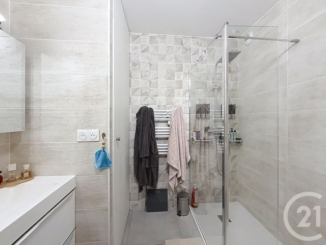 Appartement F2 à vendre - 2 pièces - 58.0 m2 - MAUGUIO CARNON - 34 - LANGUEDOC-ROUSSILLON - Century 21 Eurogestrim