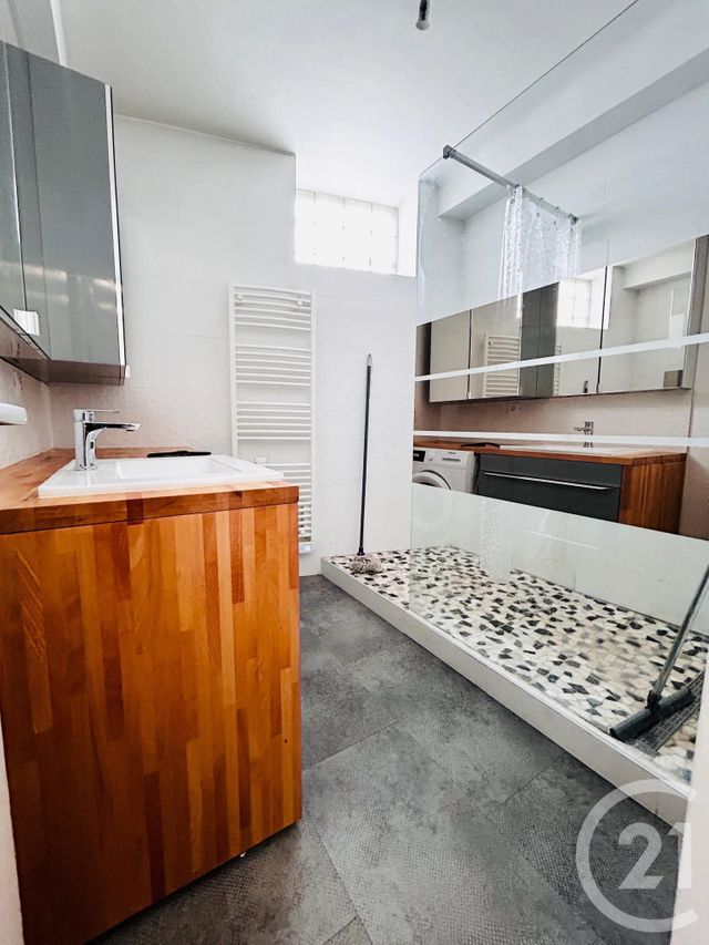 Appartement F2 à louer - 2 pièces - 53.99 m2 - MONTPELLIER - 34 - LANGUEDOC-ROUSSILLON - Century 21 Eurogestrim