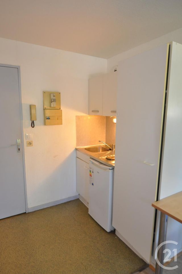 Appartement F1 à louer - 1 pièce - 24.2 m2 - MONTPELLIER - 34 - LANGUEDOC-ROUSSILLON - Century 21 Eurogestrim