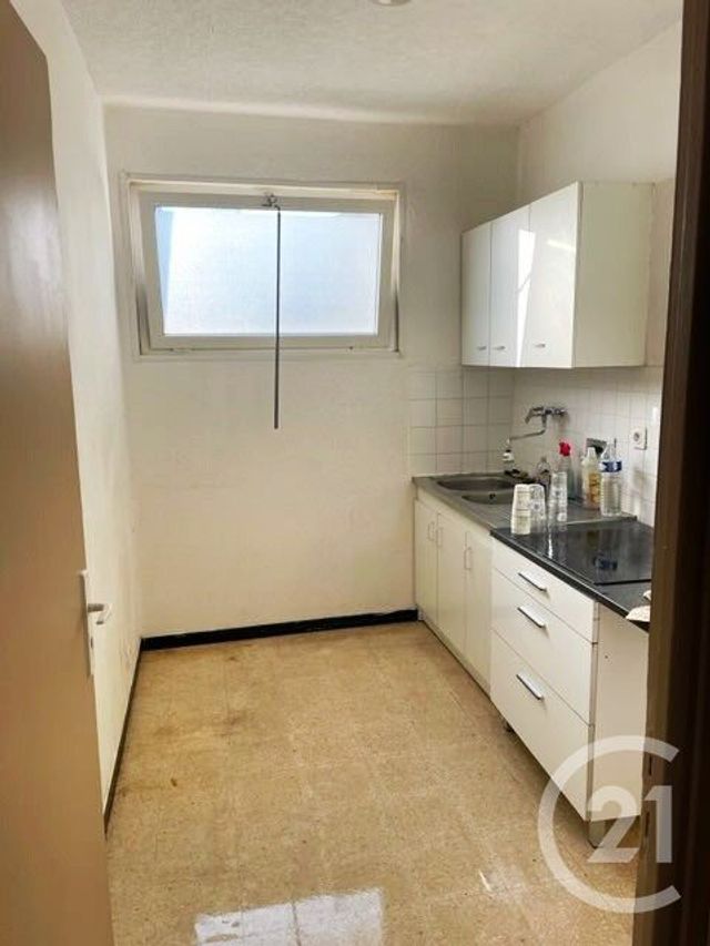 Appartement à louer - 3 pièces - 61.6 m2 - PEROLS - 34 - LANGUEDOC-ROUSSILLON - Century 21 Eurogestrim