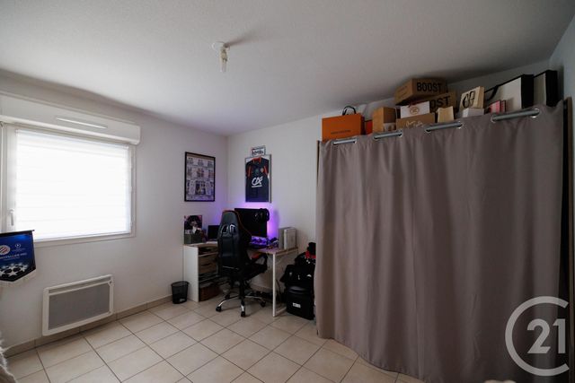 Appartement F3 à louer - 3 pièces - 68.83 m2 - ST JEAN DE VEDAS - 34 - LANGUEDOC-ROUSSILLON - Century 21 Eurogestrim
