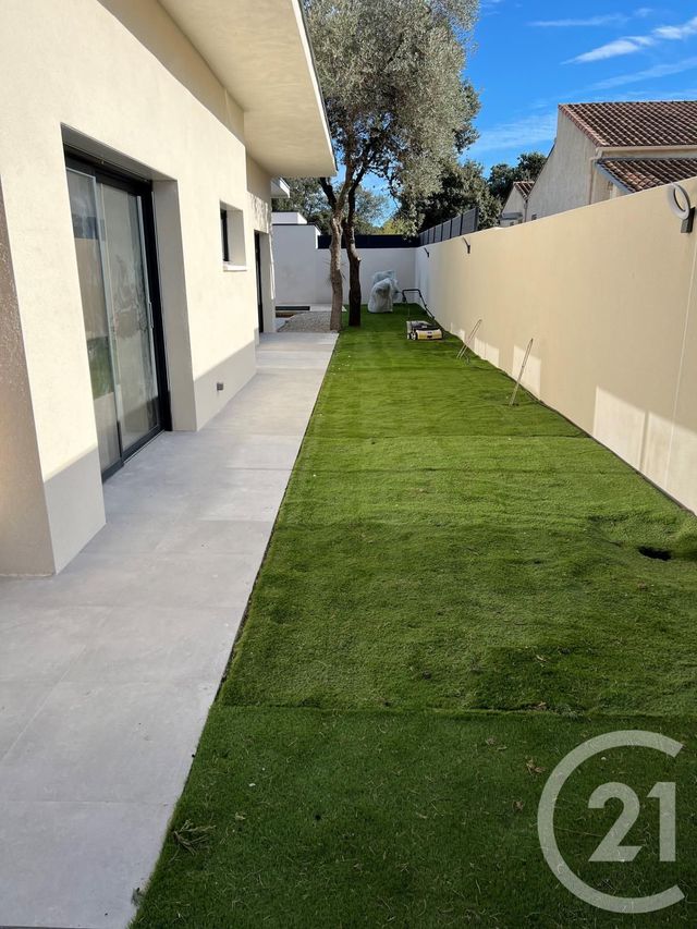 maison à louer - 5 pièces - 136.0 m2 - ST JEAN DE VEDAS - 34 - LANGUEDOC-ROUSSILLON - Century 21 Eurogestrim