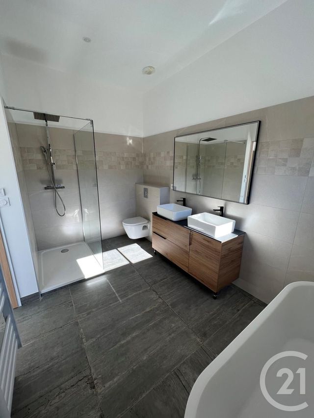 maison à louer - 5 pièces - 136.0 m2 - ST JEAN DE VEDAS - 34 - LANGUEDOC-ROUSSILLON - Century 21 Eurogestrim