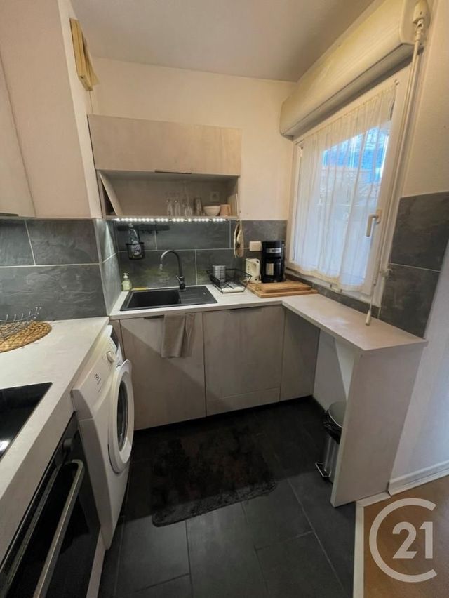 Appartement F2 à louer - 2 pièces - 37.56 m2 - MONTPELLIER - 34 - LANGUEDOC-ROUSSILLON - Century 21 Eurogestrim
