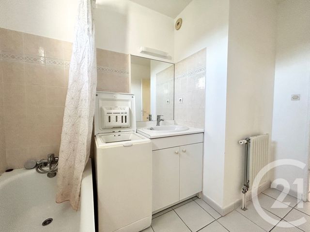 Appartement à louer - 2 pièces - 53.77 m2 - MONTPELLIER - 34 - LANGUEDOC-ROUSSILLON - Century 21 Eurogestrim