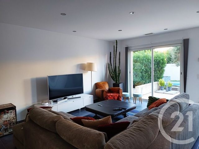 maison à louer - 4 pièces - 137.27 m2 - PEROLS - 34 - LANGUEDOC-ROUSSILLON - Century 21 Eurogestrim